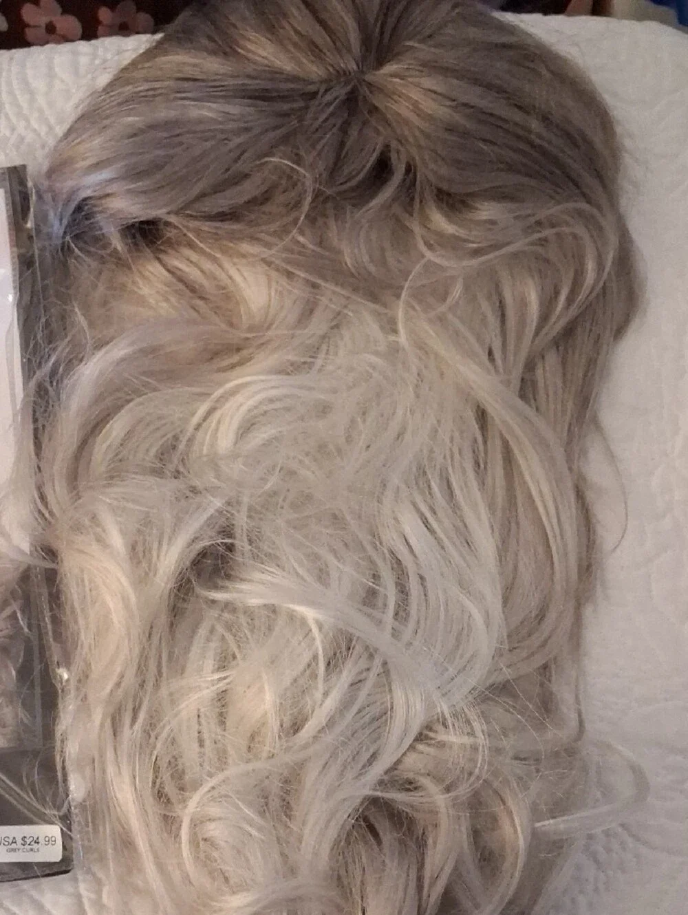Long Wavy Ombre Grey Synthetic Wig - Fashion Curls